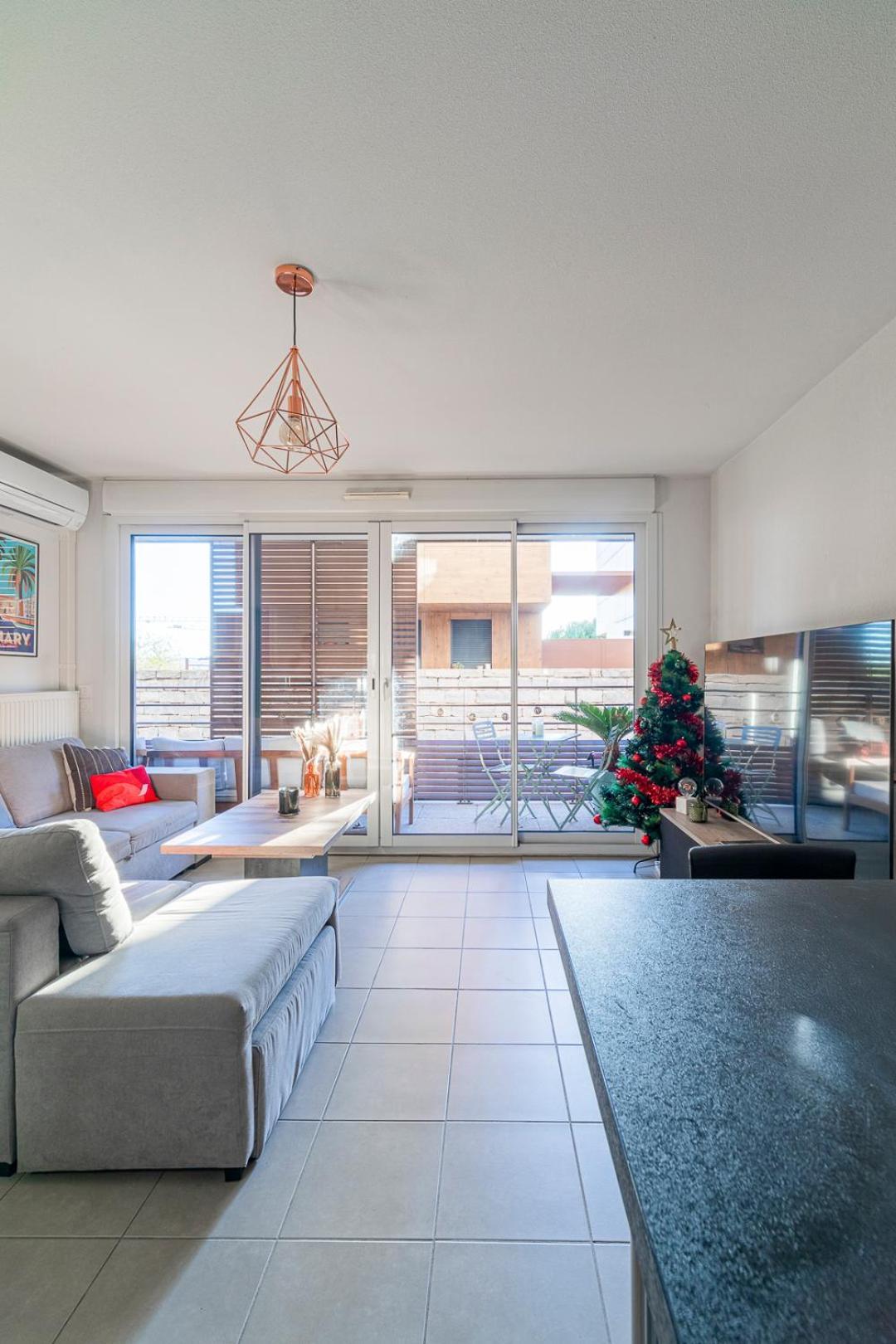 Appartement Charmant Au Porte De Montpellier サン・ジャン・ド・ヴェダ エクステリア 写真